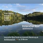 Eifelhausaufzeit, Modernes, Bio - Design In Der Vulkan Eifel I 2 Schlafzimmer, Sauna, Yoga & Kaminofen, Schnelles Wlan & Arbeitsplatz * Immerath