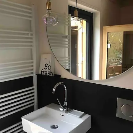 Modernes, Oekologisches Design In Der Eifel Vulkaneifel I 2 Schlafzimmer, Sauna, Yoga & Kaminofen, Schnelles Wlan & Arbeitsplatz * Immerath