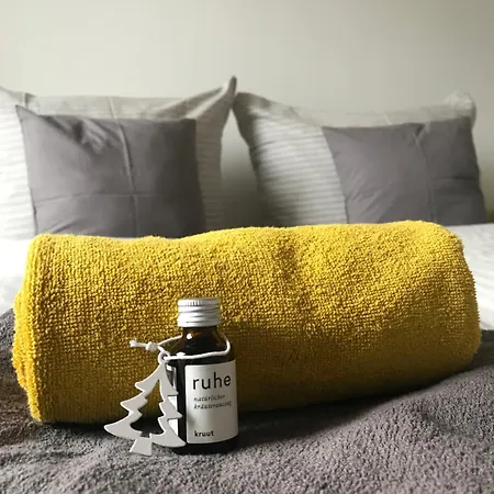 Modernes, Oekologisches Design In Der Eifel Vulkaneifel I 2 Schlafzimmer, Sauna, Yoga & Kaminofen, Schnelles Wlan & Arbeitsplatz Prázdninový dům Immerath