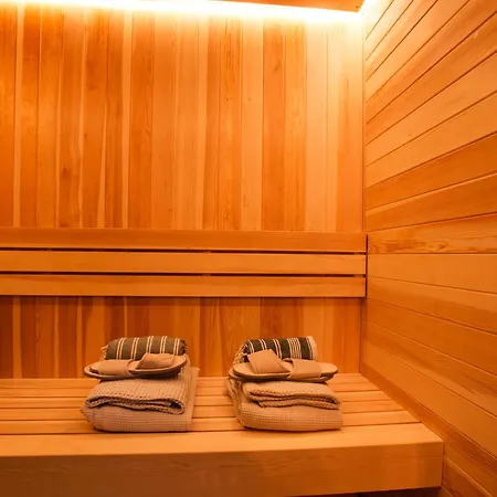 Holiday home Eifelhausaufzeit-vulkaneifel-architekten-chalet Mit Sauna Im Vulkankrater Immerath