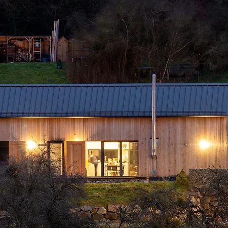 Modernes, Oekologisches Design In Der Eifel Vulkaneifel I 2 Schlafzimmer, Sauna, Yoga & Kaminofen, Schnelles Wlan & Arbeitsplatz Immerath