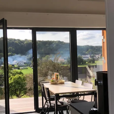 Modernes, Oekologisches Design In Der Eifel Vulkaneifel I 2 Schlafzimmer, Sauna, Yoga & Kaminofen, Schnelles Wlan & Arbeitsplatz * Immerath