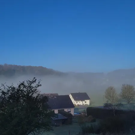 Und Architektur Eifel - Fuer Wellness Und Yoga - Bio Designhaus Mit Sauna Im Vulkankrater