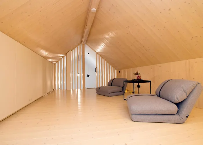 펜션 Modernes, Oekologisches Design In Der Eifel Vulkaneifel I 2 Schlafzimmer, Sauna, Yoga & Kaminofen, Schnelles Wlan & Arbeitsplatz Immerath