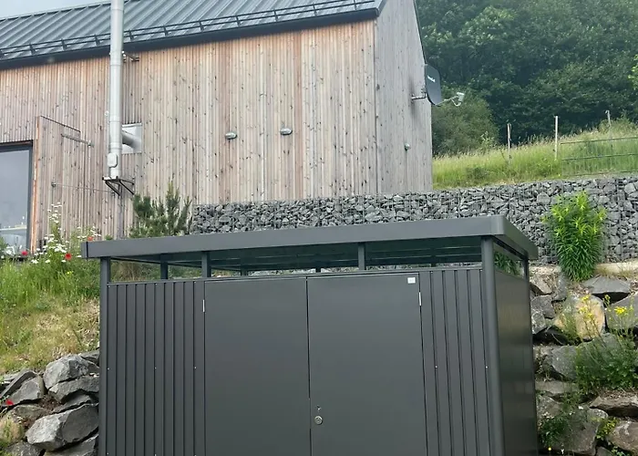 Modernes, Oekologisches Design In Der Eifel Vulkaneifel I 2 Schlafzimmer, Sauna, Yoga & Kaminofen, Schnelles Wlan & Arbeitsplatz 펜션 Immerath